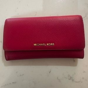 Micheal Kors Fuchsia Tri-Fold Wallet